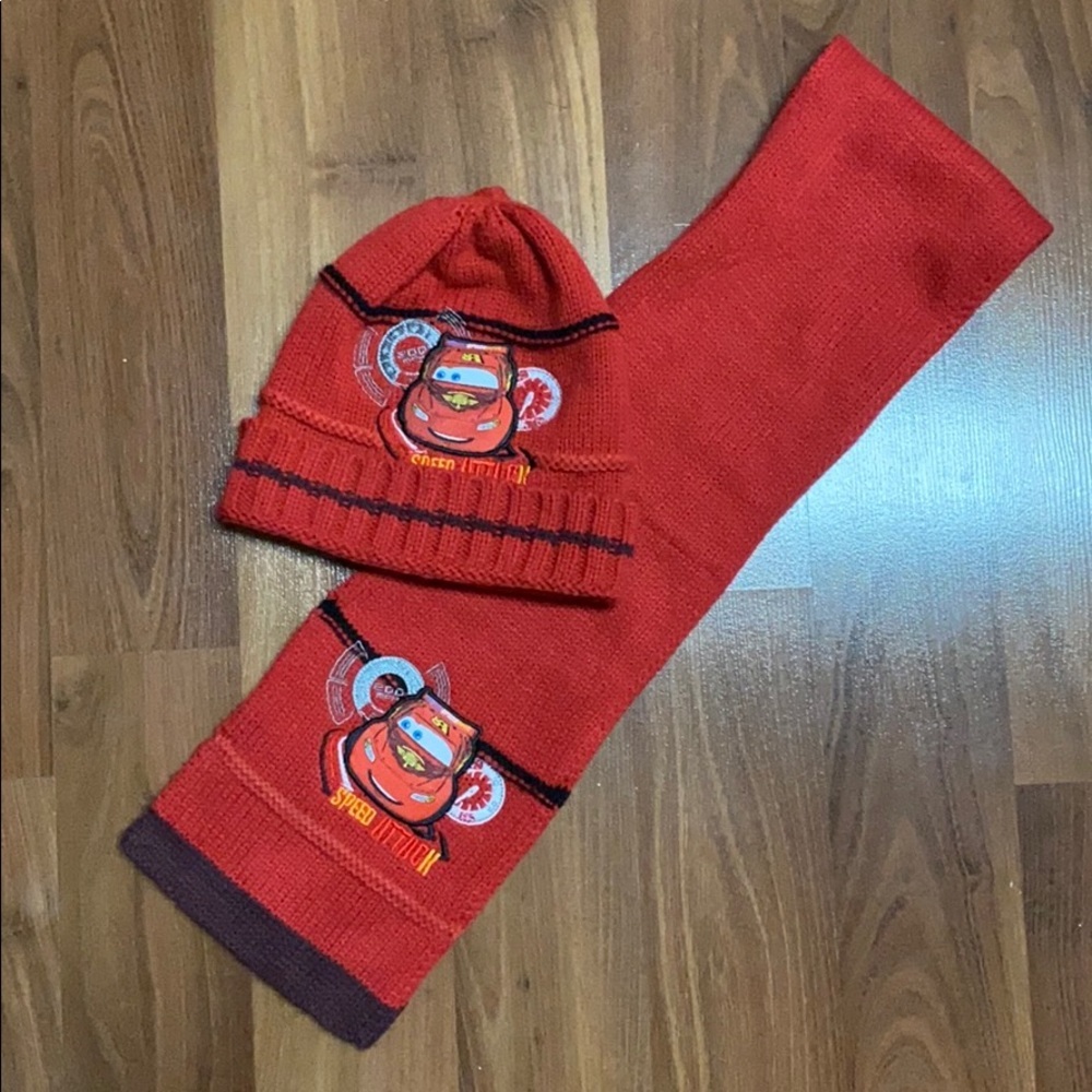 Disney Mcqueen Toddler Hat And Scarf Set